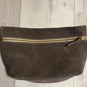 Portland Leather Goods extra large classic Makeup Bag Grey suede xl